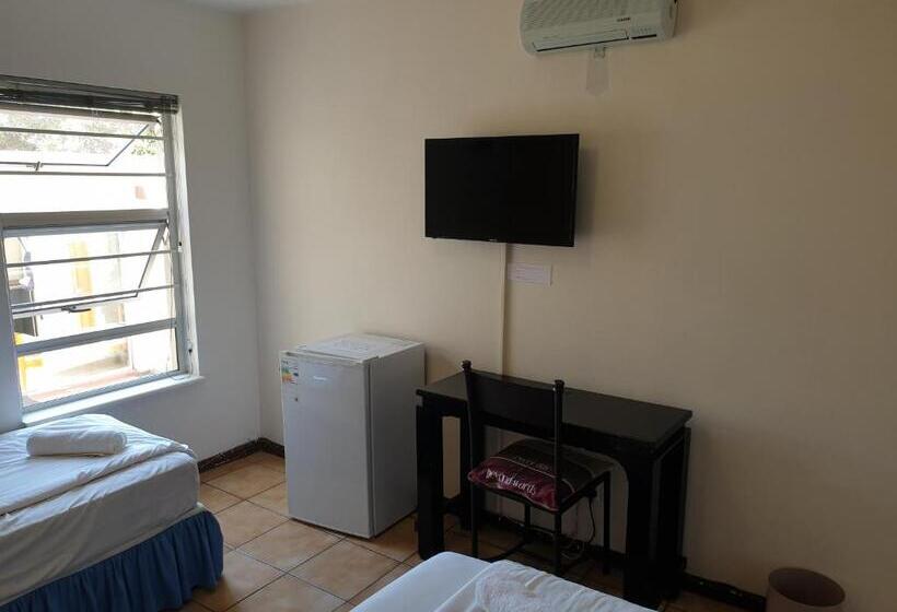Номер Стандарт, Amakaya Backpackers Travelers Accommodation