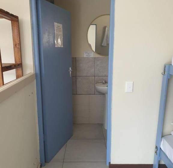 Семейный Номер, Amakaya Backpackers Travelers Accommodation