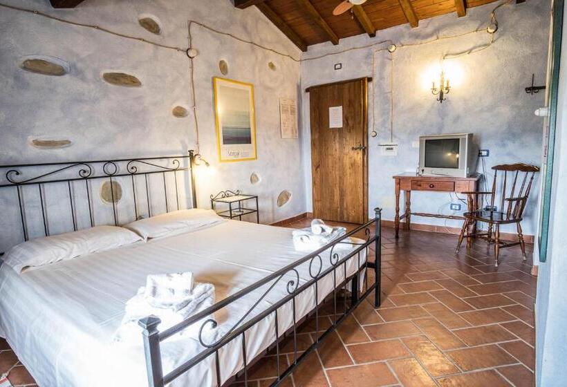 اتاق استاندارد, Agriturismo Goccia Di Luna