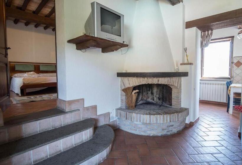 آپارتمان 1 خوابه, Agriturismo Goccia Di Luna