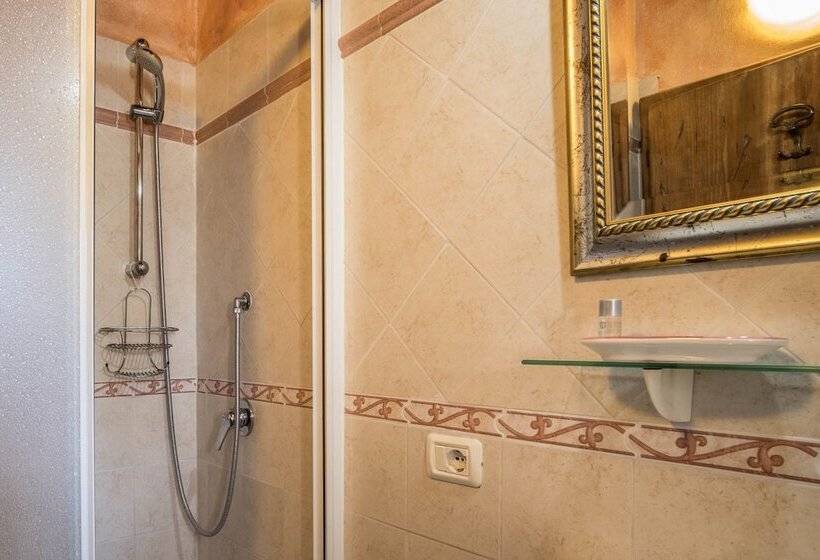 اتاق استاندارد, Agriturismo Goccia Di Luna