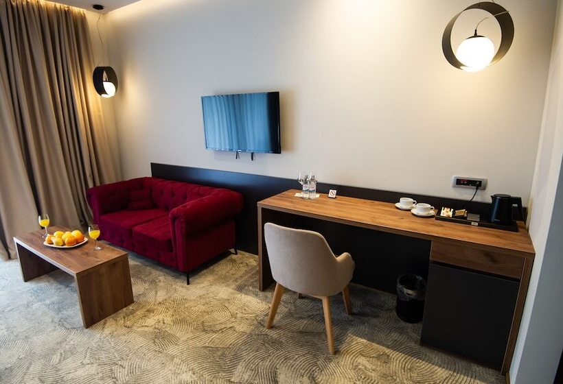اتاق پریمیوم سه تخته, Grande Casa