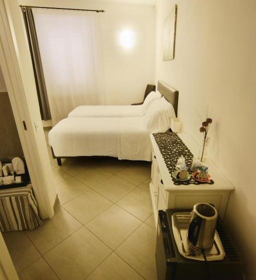 اتاق استاندارد, La Terrazza Vercelli Bed & Charme