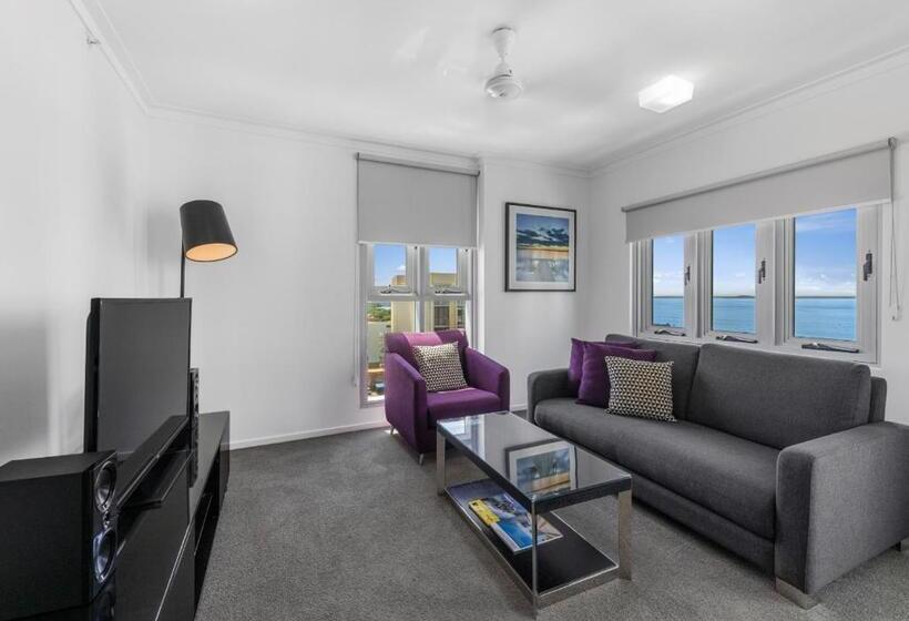 Апартаменты 1 Спальня, H On Mitchell Apartment