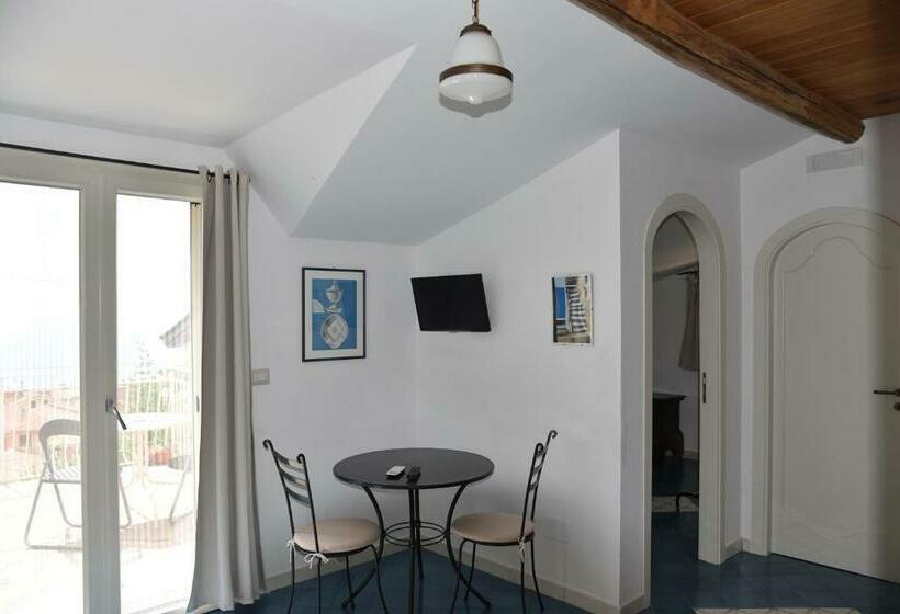 Апартаменты Deluxe 1 Спальня, Villa Santa Sofia