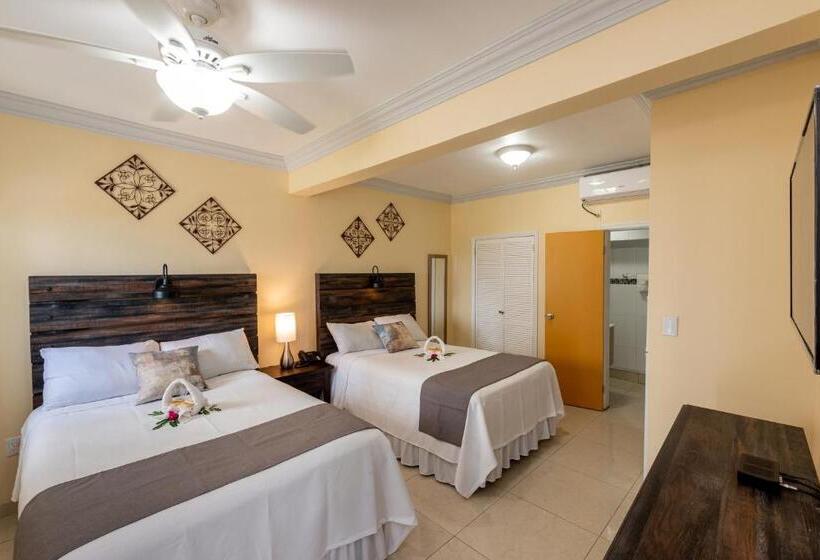 اتاق لوکس با چشم‌انداز دریا, Baker's Suites
