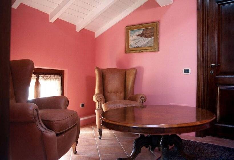 Suite, La Torre Dei Canonici