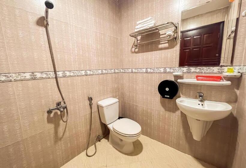 اتاق استاندارد چهارنفره با بالکن, Seika Hotel By The Moment