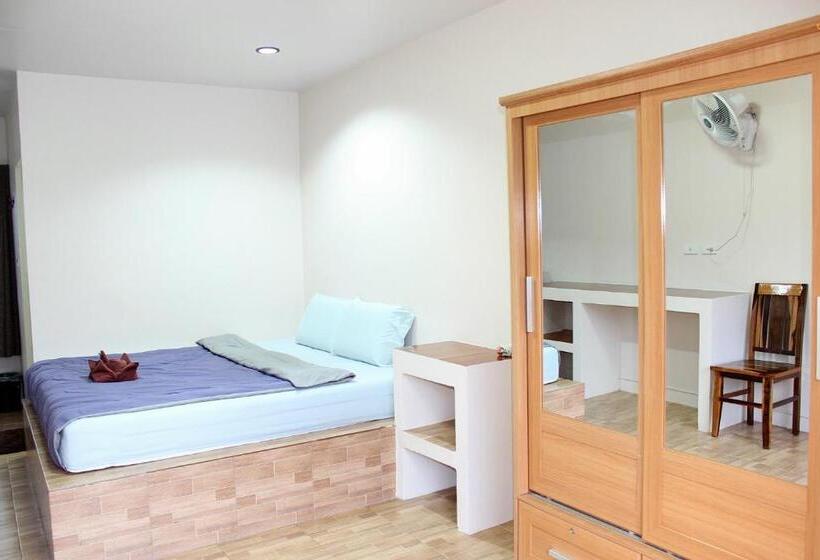 Номер Стандарт, Sairee Center Guesthouse