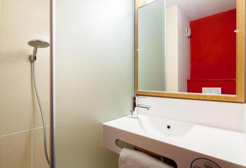 Номер Стандарт Трехместный, B&b Hotel Montpellier Centre Le Millénaire