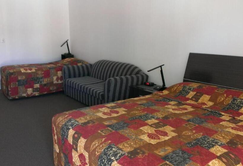 Номер Стандарт Трехместный, Gunnedah Lodge Motel