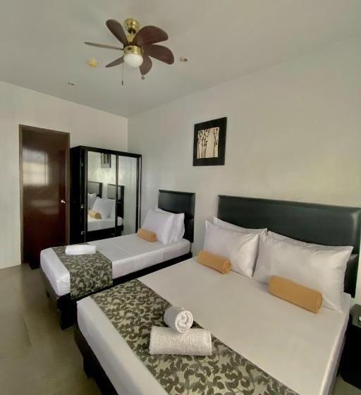 Номер Стандарт Трехместный, Micasa Lodge Palawan