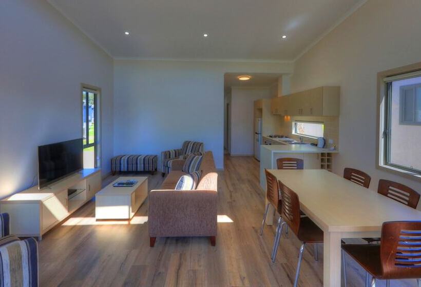 3 베드룸 디럭스 빌라, Tasman Holiday Parks   Lake Mulwala