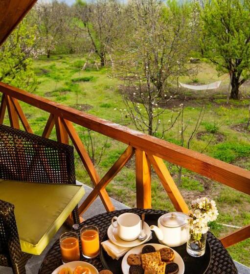 Люкс Deluxe Вид на Горы, Larisa Resort Manali