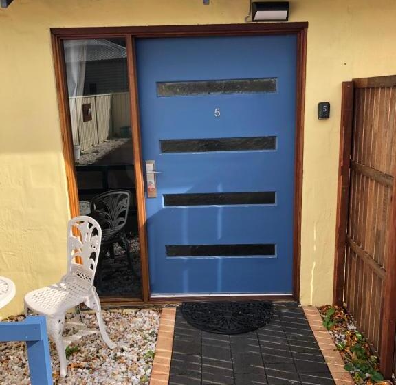 Кровать в Общей Комнате, Observatory Guesthouse   Adults Only