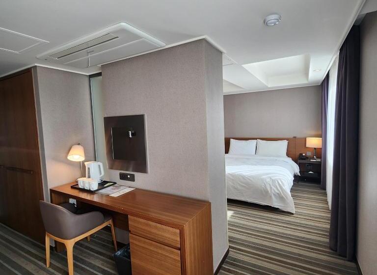 Номер Deluxe, Avonhotel Gunsan
