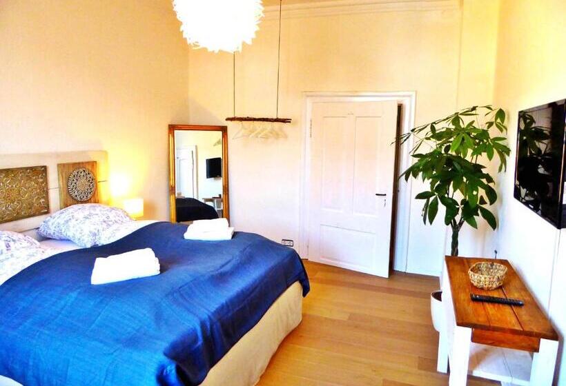 Номер Стандарт, Art Hotel & Hostel