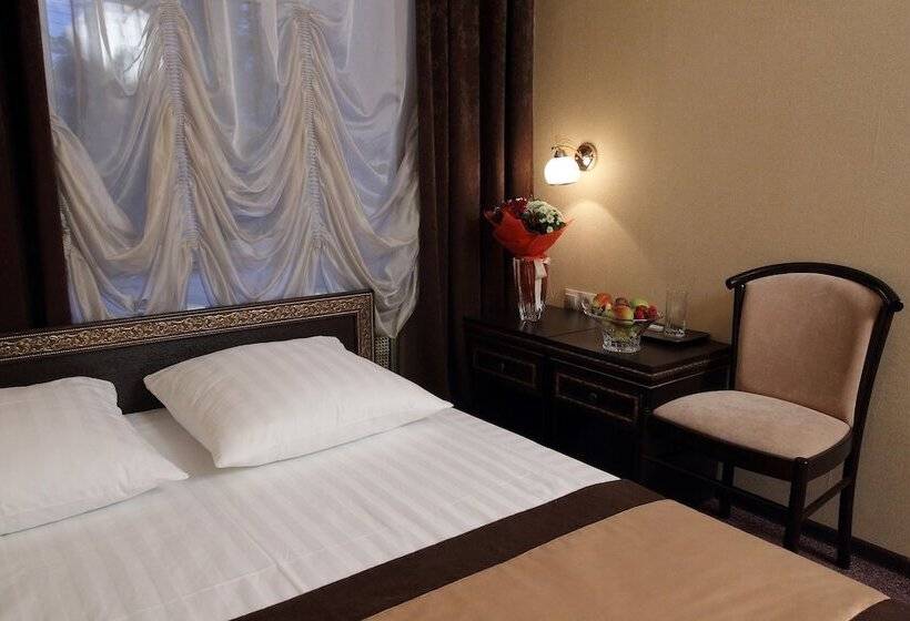 اتاق استاندارد یک نفره, Eliseeff Arbat