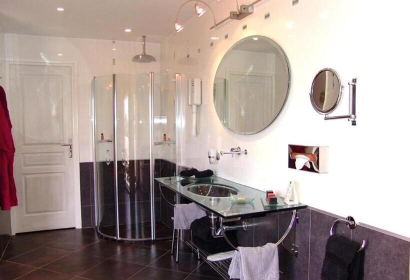 Номен Superior с Гидромассажем, Private Hôtel   Adult Only