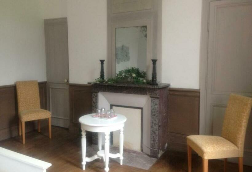 Family Suite, Les Chambres Du Chateau De Grèges