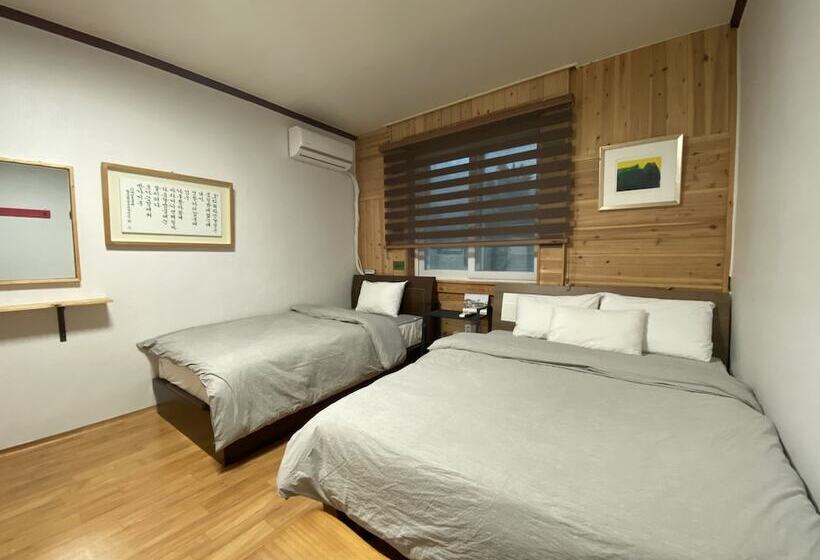 اتاق خانوادگی, Smile Resort