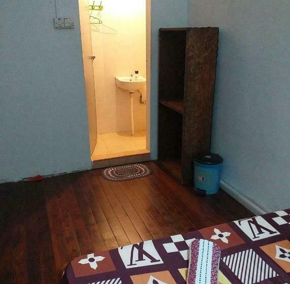 Standardzimmer, Discovery Malacca Hostel
