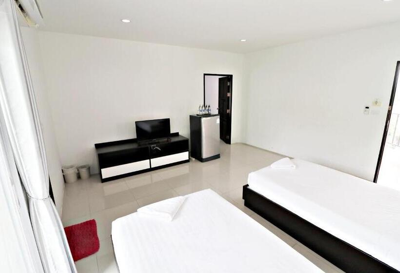 חדר משפחתי, Hua Hin Irooms