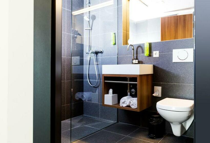 Номер Стандарт Индивидуальный, Riku Hotel Weißenhorn