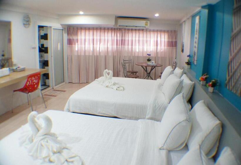 Семейный Номер, Ma Non Nont Hotel & Apartment