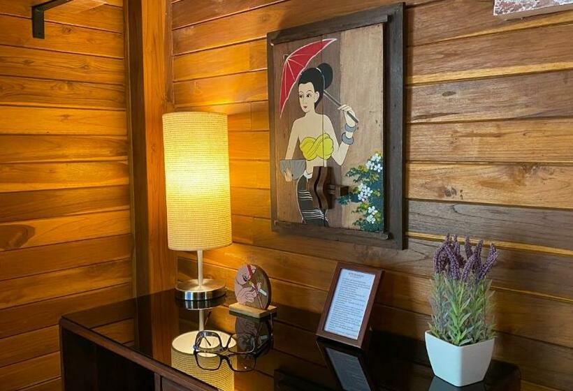 بانگلوی سوپریور, Nan Seasons Boutique Resort