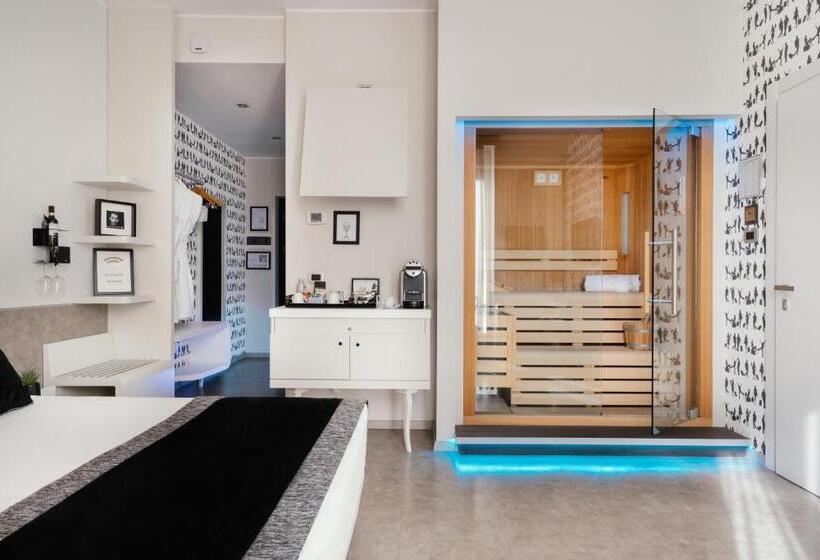 اتاق استاندارد, Montenapoleone Suites