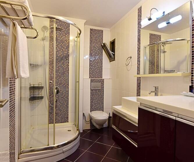 Апартаменты 2 Спальни Вид на Море, Royal Palm Residence