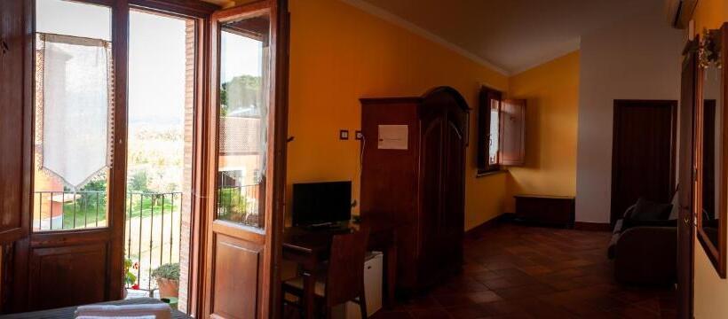 Трехместный Номер Deluxe, Tenuta Terre Dei Latini