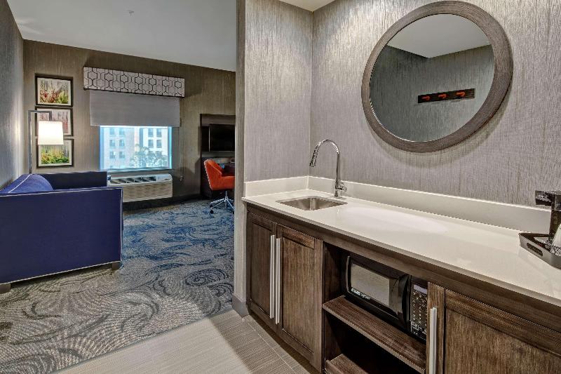 이코노미 룸, Escape Beach Resort   New Look Renovated