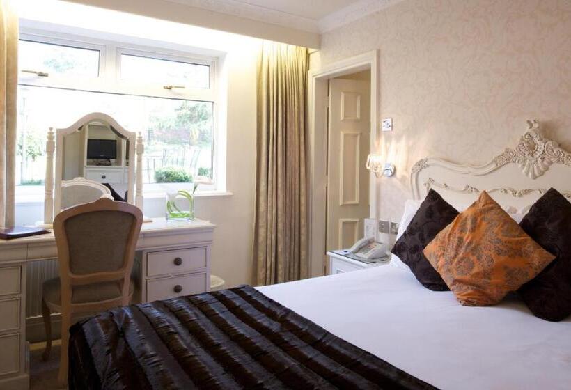 اتاق استاندارد با چشم‌انداز باغ, Alderley Edge