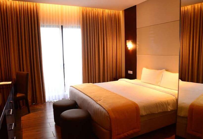 수피리어 룸, Monticello Tagaytay