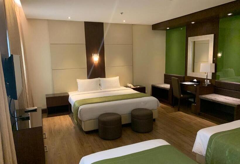수피리어 패밀리 룸, Monticello Tagaytay