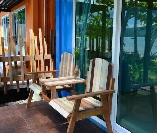 Дом 1 Спальня, Think & Retro Cafe Lipa Noi Samui