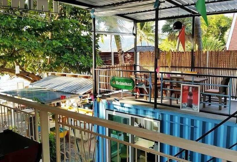 Дом 1 Спальня, Think & Retro Cafe Lipa Noi Samui