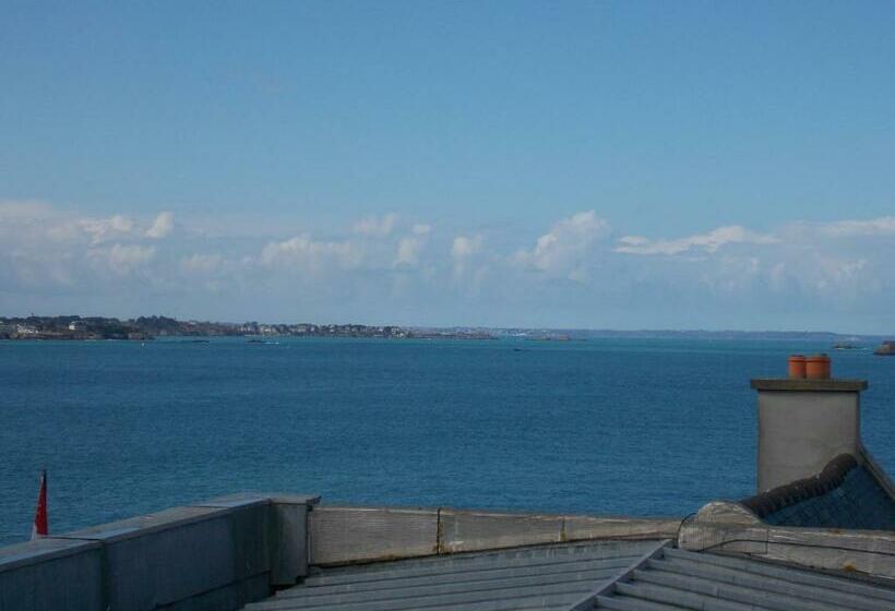 带海景的标准房, San Pedro
