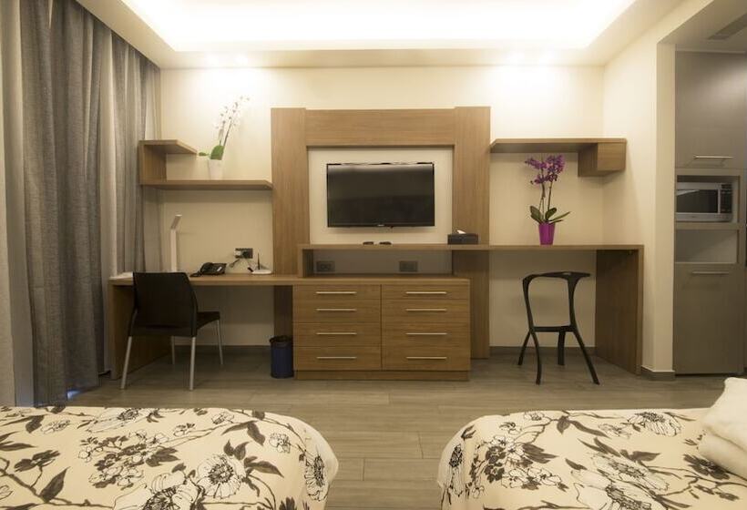 سوییت جونیور با بالکن, Urban Central Suites   Beirut