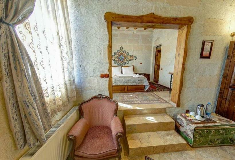 اتاق لوکس, Chelebi Cave Suites Plus 6 Years Old