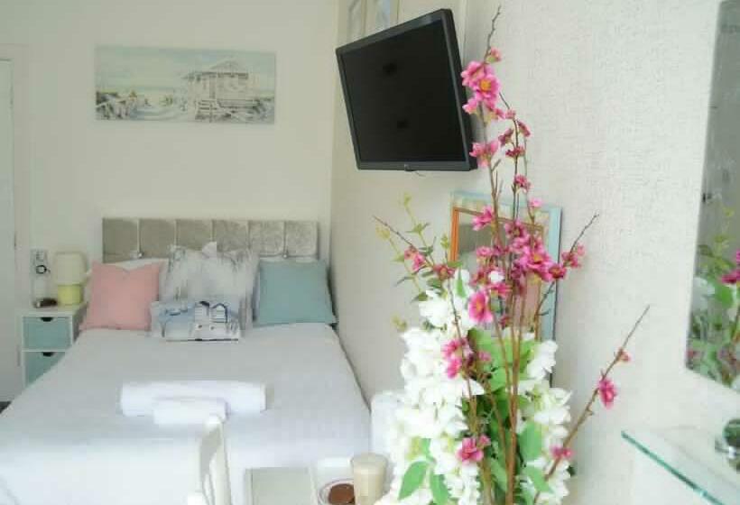 Номер Стандарт Индивидуальный, St Edmunds Guest House