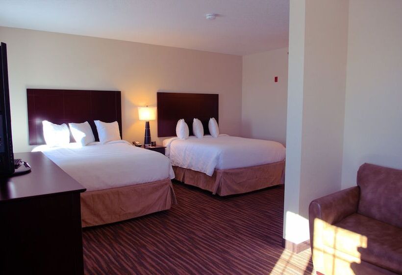 Family Suite, Cobblestone Inn & Suites  Holstein