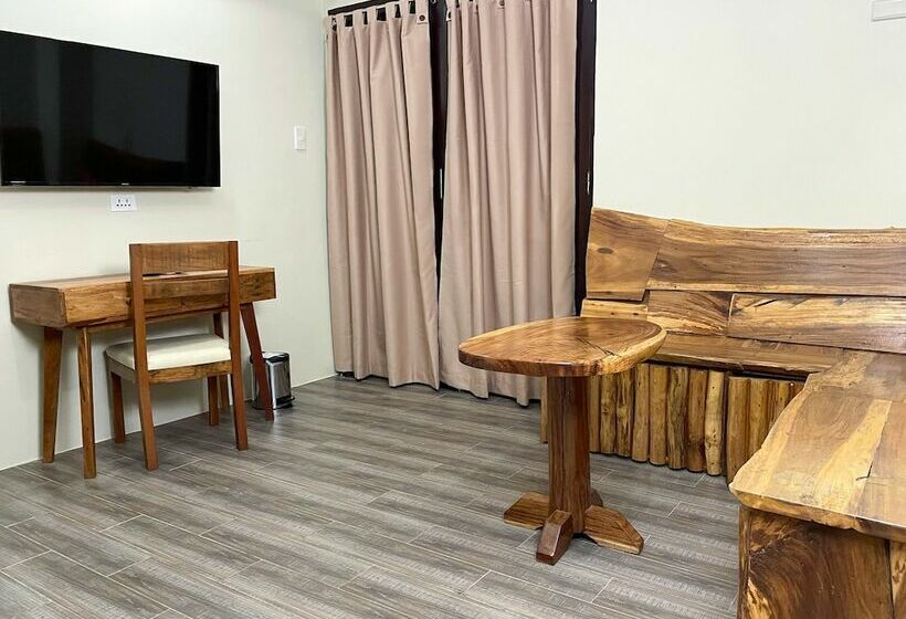 Family Suite, Serene La Playa Boracay