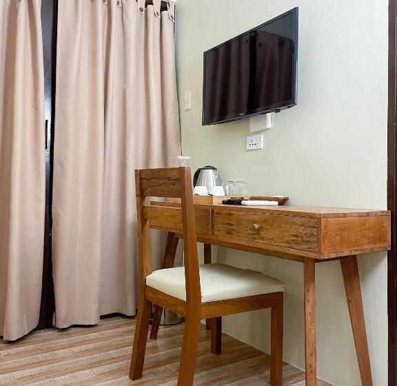Номер Deluxe с Балконом, Serene La Playa Boracay