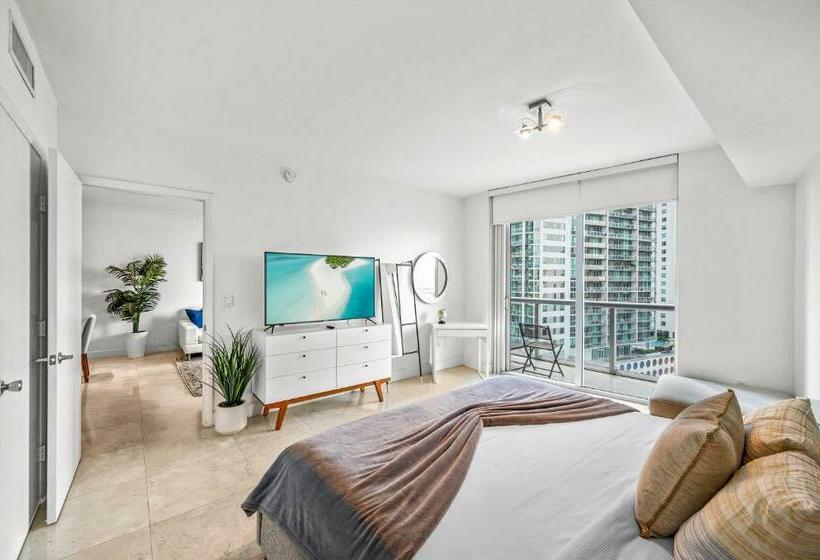 דירה בת חדר שינה 1 עם מרפסת, Icon Brickell Luxury Residence
