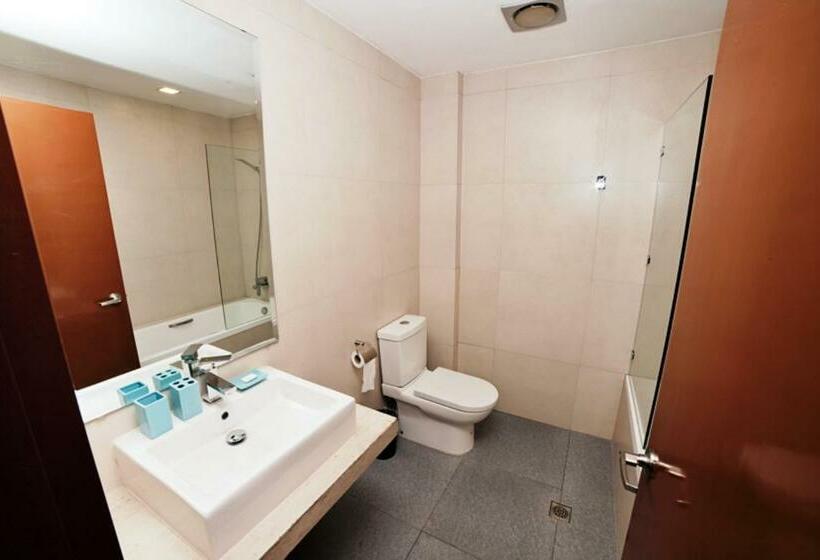 اتاق پریمیوم سه تخته, Ocean Suites Bohol Boutique