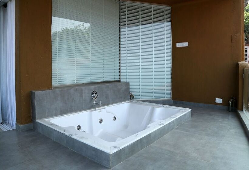 스탠다드 룸, Shalai   The Cliff Resort