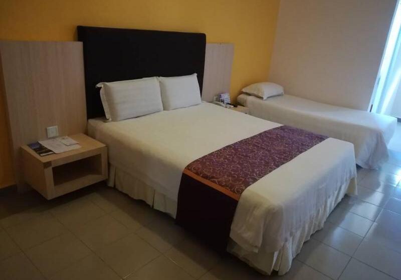 اتاق سوپریور سه تخته, Geopark Hotel Kuah Langkawi